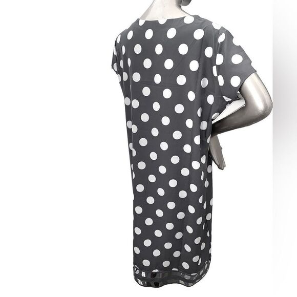 PLUS size polka dot shift dress xxl, grey and white. V neck s/s nwot 23' wide - Picture 5 of 6